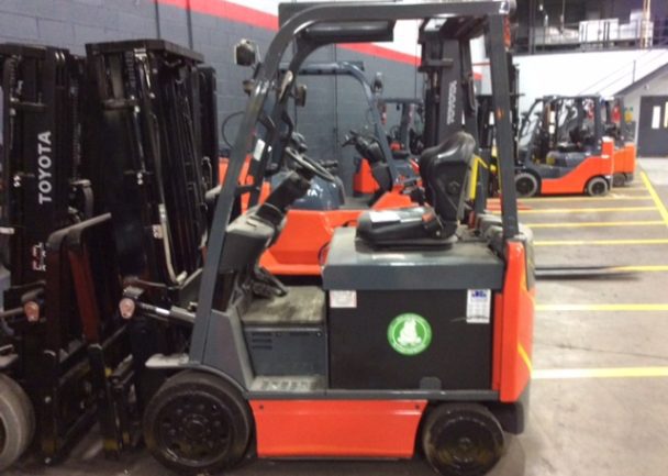 Used 2010 Toyota 4-WHEEL ELECTRIC FORKLIFT 8FBCU25 in Charlotte, NC - 1