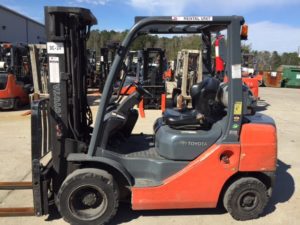 Used 2014 Toyota IC PNEUMATIC FORKLIFT 8FGU25 in Florence, SC - 1
