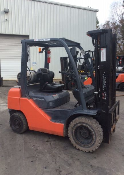 Used 2016 Toyota IC PNEUMATIC FORKLIFT 8FGU25 in Savannah, GA - 1