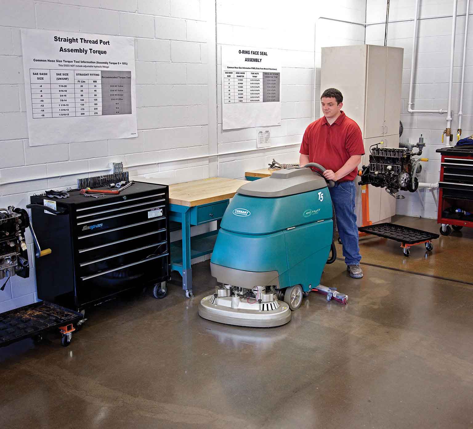 Tennant Floor Cleaning Machines